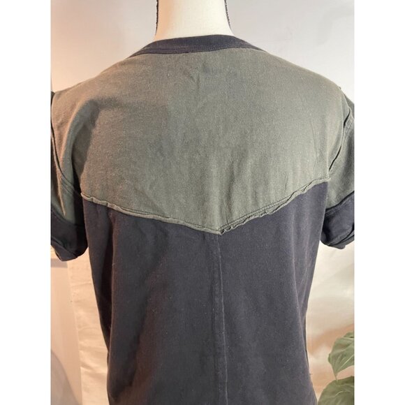 We The Free Black & Green Short Sleeve Top With Grommet Heart Design Size Small - Picture 13 of 16